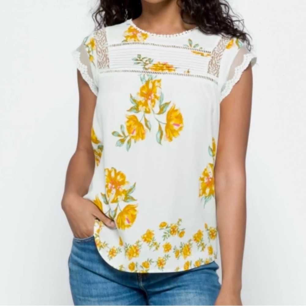 Daniel Rainn Floral with Lace Detail Blouse Size Large